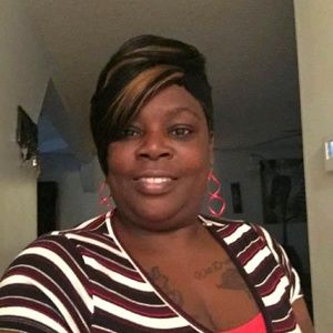 Meet your Posher, Cassandra